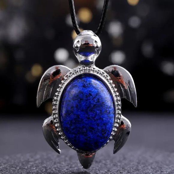 Lapis Lazuli Natural Gemstone Turtle Pendant Necklace Healing Gemstone Pendant - Picture 1 of 2